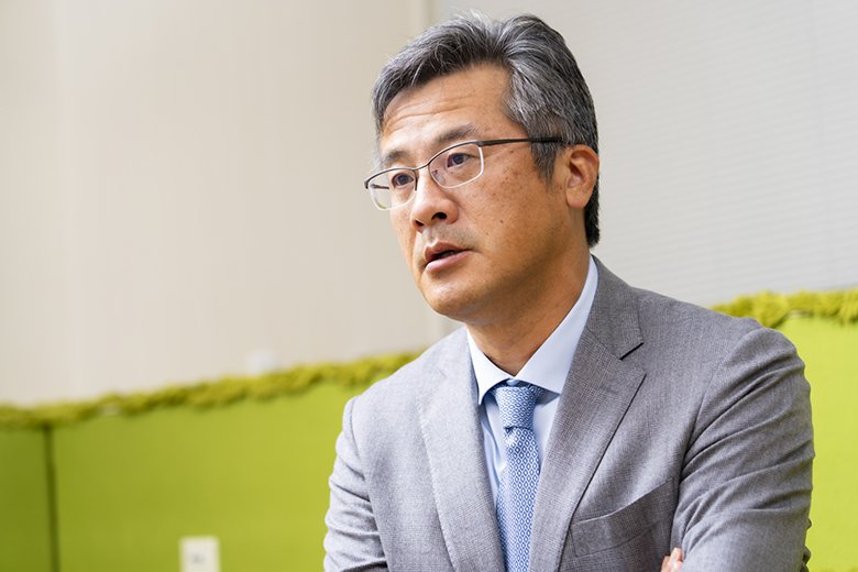 メイン